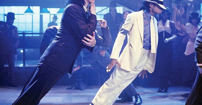 Bí ẩn đằng sau điệu nhảy nghiêng 45 độ của Michael Jackson: Người thường khó làm được