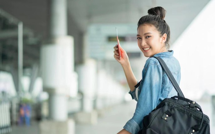 4 mẹo vàng săn vé máy bay Tết giá rẻ trên Traveloka: Đặt sớm, bay rẻ, về quê vui Tết