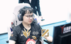 SofM try hard cực mạnh ở đường giữa khi leo rank, 