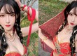 Cosplay một lần nổi mãi mãi, nữ streamer gợi cảm ghim ảnh suốt hai năm, leo top tìm kiếm