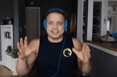 Tyler1 vạch trần sự thật về Riot Games - 'Mấy tay nhân viên đó chẳng làm được cái gì ra hồn hết!"