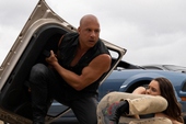 Vin Diesel và Jason Momoa thi nhau “xả đạn” trong Fast & Furious 10