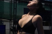 Đứng phơi nắng hot girl pickleball cũng chiếm trọn "spotlight", nhận cơn mưa lời khen cho vóc dáng