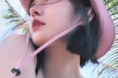 "Bỏng mắt" với những shoot hình thả dáng của nàng "banker" hot nhất cõi mạng