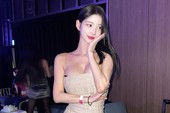 Bất ngờ ghé thăm Việt Nam, nữ DJ nổi tiếng khoe dáng bốc lửa, khiến fan tiếc "nháo nhào" săn chữ ký