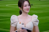 Bức ảnh thân mật trên story của Linh Nắng khiến fan ngỡ ngàng