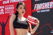 Check-in giải chạy, hot gymer tạo dáng chấn động khiến CĐM thích thú