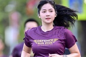 Tưởng chỉ là hot girl đường chạy, ai dè vào trang cá nhân mới ngỡ ngàng