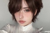 Màn cosplay Evie - nhân vật game "hot" nhất lúc này khiến anh em game thủ xao xuyến