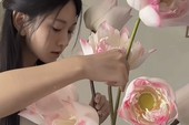 Lê Bống khoe vai trần nuột nà, lột xác ngoạn mục