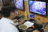 Những kiểu cày game hại sức khỏe nhất của game thủ Việt