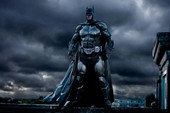 Chiêm ngưỡng cosplay Batman thật đến "không thể tin nổi"