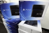 PS4 bất ngờ đắt hàng như tôm tươi tại Việt Nam