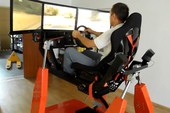 Chóng mặt với bộ ghế chơi game đua xe 3D cực đỉnh