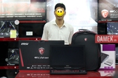 Chiếc laptop khủng hơn 80 triệu đồng của game thủ Việt