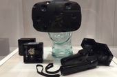 Hình ảnh đầu tiên về kính thực tế ảo Vive của Valve