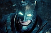 Phim bom tấn về Justice League cũng phải nhường bước cho Batman
