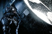 Batman V Superman bùng nổ doanh thu, dẫn đầu bảng xếp hạng phim ăn khách