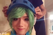 Liên Minh Huyền Thoại: Không nhặt được mồm khi Boxbox cosplay Riven Giả Lập