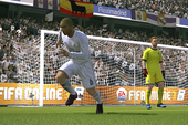 Roberto Carlos & những chàng lùn bá đạo trong FIFA Online 3