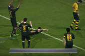 FIFA Online 3: Đá 3-5-2 đàn áp đối thủ kiểu cửa trên tuyệt đối