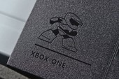 "Mổ bụng" Xbox One S, fan phát hiện ra bí mật cực đáng yêu bên trong