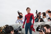Spider-Man: Homecoming khổ sở vì sự hiếu kỳ của người dân quanh phim trường như thế nào