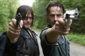 "The Walking Dead" trở lại cùng mùa 8: Có gì hot ở tập phim thứ 100?