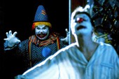 8 bộ phim kinh dị lấy bối cảnh Halloween xem vào có thể làm bạn... mất ngủ