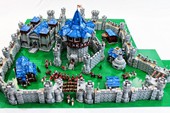 Ngắm nhìn lâu đài World of Warcraft được dựng từ hơn 55,000 mảnh LEGO