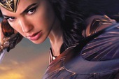 Điểm lại những khoảnh khắc “đáng yêu lạc lối” của Wonder Woman