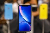 Apple vừa chính thức cho phép đặt trước iPhone XR, một vài mẫu đã cháy hàng chỉ sau 30 phút