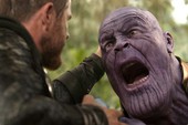 Giả thuyết Avengers: Infinity War - Thor hoàn toàn có thể đánh bại Thanos nếu như vẫn còn búa thần Mjolnir?