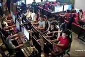 Sợ bị trộm, game thủ ngồi quán net còn... không dám đi WC