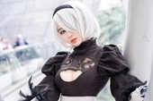 Bỏng mắt với cosplay về cô nàng 2B trong Nier: Automata