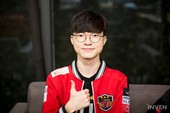 LMHT: Bắt buộc phải thắng, Faker tự tin đánh bại KT và KZ để vào playoffs