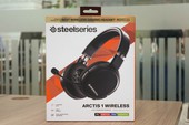 Dùng thử SteelSeries Arctis 1 Wireless: Đang chơi game muốn đi WC cũng không cần tháo tai nghe