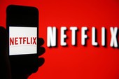 Netflix thử nghiệm tính năng "lướt phim thần tốc" cho kẻ lười, hàng loạt ý kiến phẫn nộ đòi tẩy chay