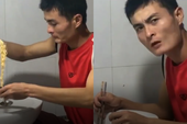 Ngán ngẩm với YouTuber Việt: Ăn mì tôm nấu trong bồn cầu, lại còn tấm tắc khen ngon?