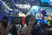Phản đối game "đạo nhái" của Trung Quốc, người hâm mộ khủng bố NPH ngay tại hội chợ game