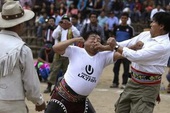 Lễ hội 'đánh nhau để xóa bỏ hận thù’, chào đón năm mới của người Peru