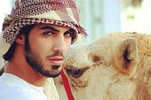 Bức xúc trước thông tin "trai đẹp Ả-rập" vòi tiền