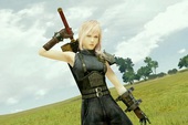 Final Fantasy XIII: Lightning khoe "tủ quần áo"