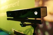 Xbox One và Kinect hứa không theo dõi game thủ