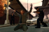 Bị cảnh sát bắt vì ép con mình... chơi GTA