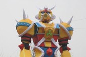 Trung Quốc: Buộc phải “biến hình” cho Gundam “nhái”