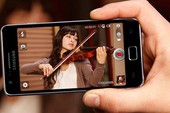 Samsung Galaxy S II đối đầu LG Optimus 2X: Tre già măng mọc