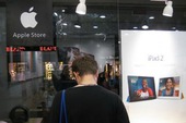 Apple Store "Tàu" bị bắt phải đóng cửa