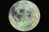 NASA vẽ thành công bản đồ mặt trăng chi tiết như... Google Map