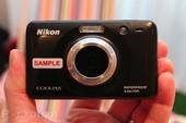 Ra mắt Nikon Coolpix S30: Máy ảnh nhỏ gọn với khả năng chống nước